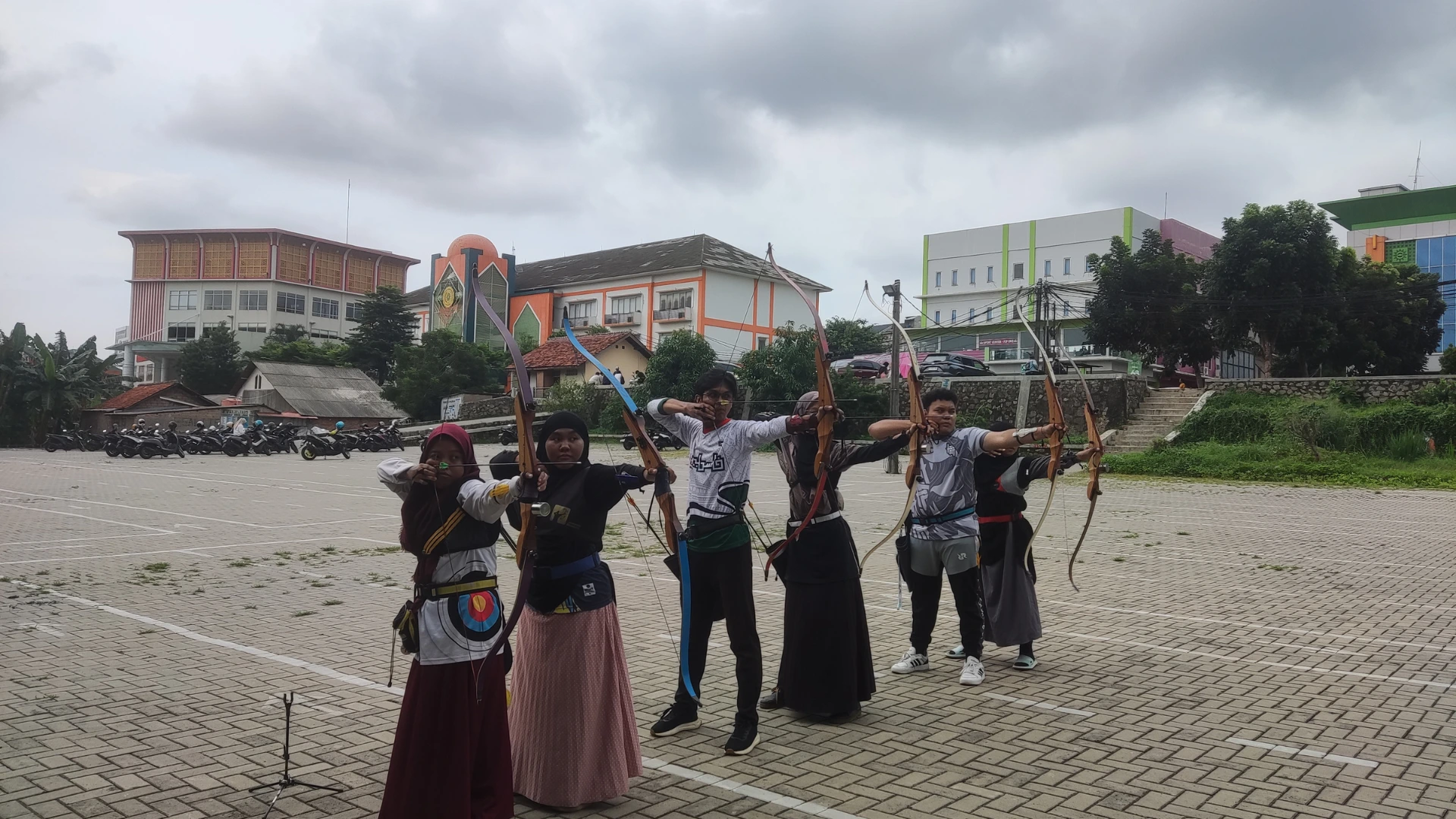 Aktivitas Memanah 4